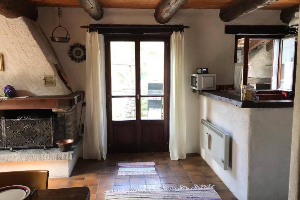 Casa Cantoni Lavizzara エクステリア 写真
