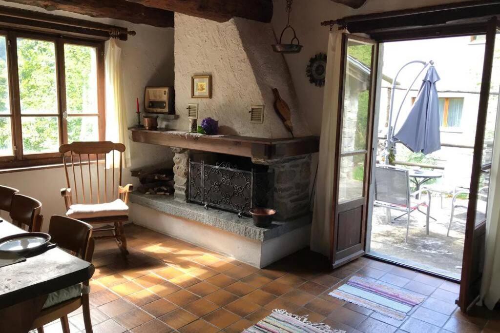 Casa Cantoni Lavizzara エクステリア 写真